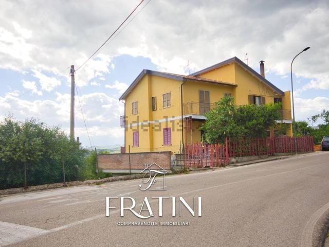 Appartamento in vendita a Neri, Castorano