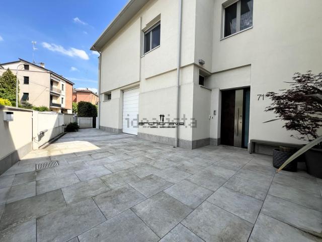 Appartamento in vendita a Punta, Modena