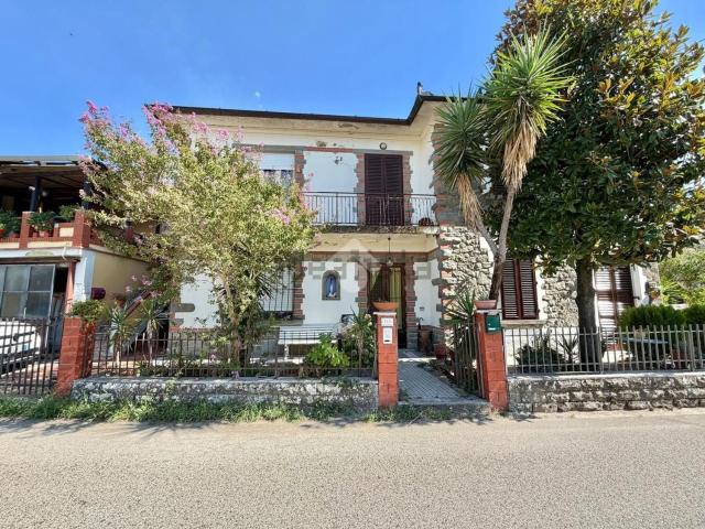 Appartamento in vendita a Quarrata, Toscana
