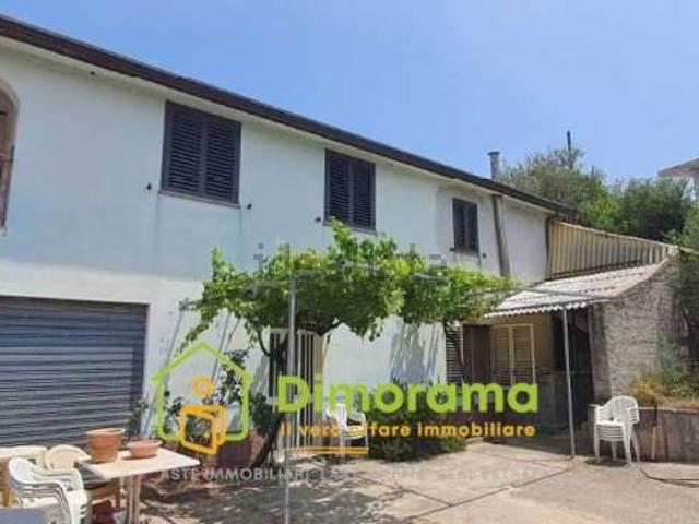 Appartamento in vendita a Oliena, Sardigna/Sardegna