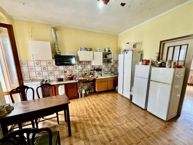 Appartamento in vendita a Borgonovo Val Tidone, Reggio Emilia