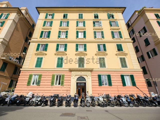 Appartamento in vendita a Centro Est, Serra Riccò
