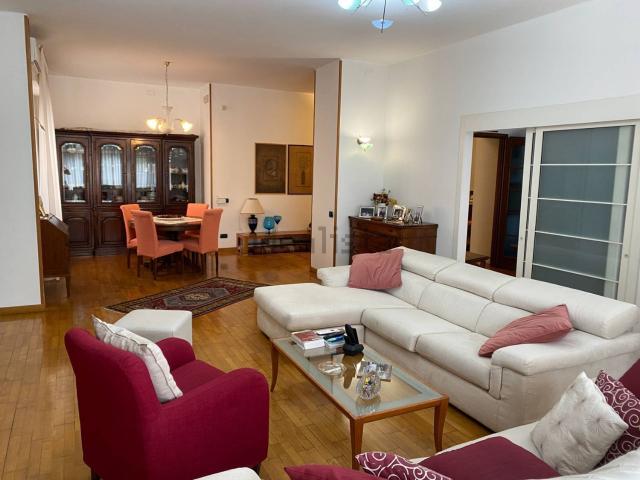 Appartamento in vendita a Alessandria