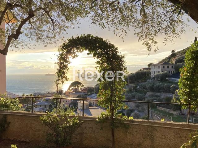 Appartamento in vendita a San Bernardo, Bogliasco