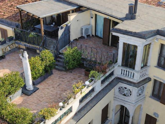 Appartamento in vendita a Chiari, Lombardia