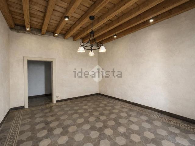 Appartamento in vendita a Chiari, Lombardia