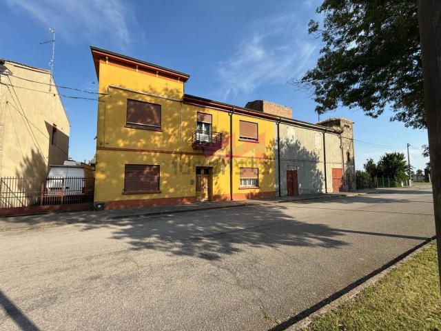 Appartamento in vendita a Castelnovo Bariano, Veneto