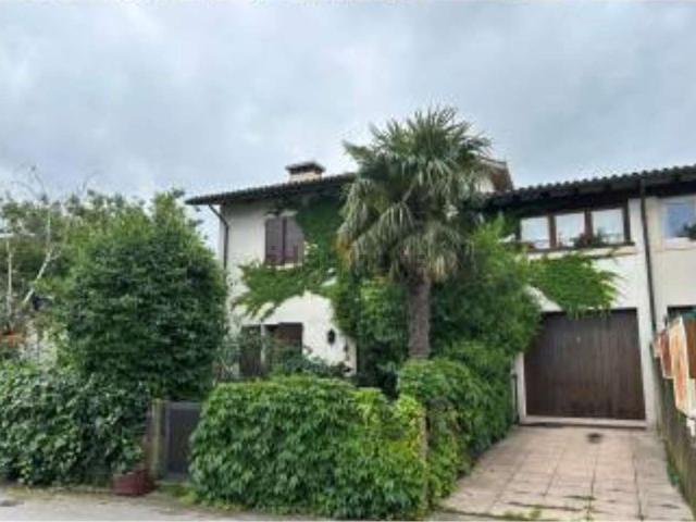 Appartamento in vendita a Bassano Del Grappa, Veneto
