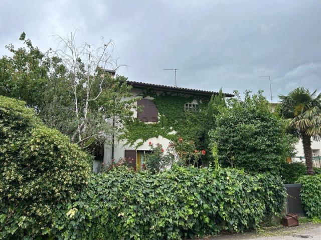 Appartamento in vendita a Bassano Del Grappa, Veneto