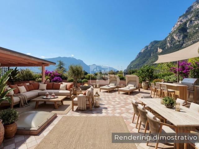 Attico in vendita a Comunità Alto Garda e Ledro, Riva
