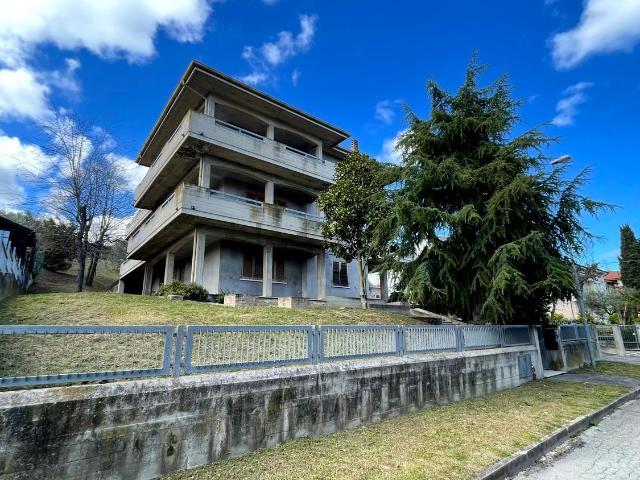 Appartamento in vendita a Colli al Metauro, Marche