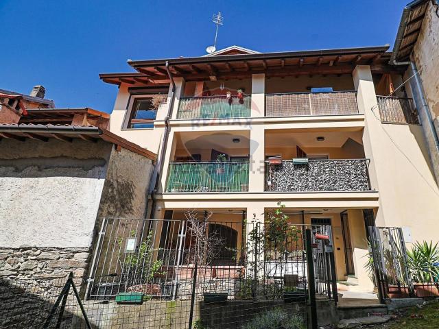 Appartamento in vendita a Comunità Montana Valli del Verbano, Montegrino Valtravaglia