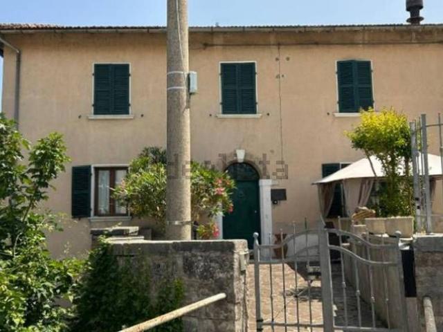 Appartamento in vendita a Marche, Pesaro E Urbino