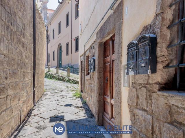 Appartamento in vendita a Viterbo, Lazio