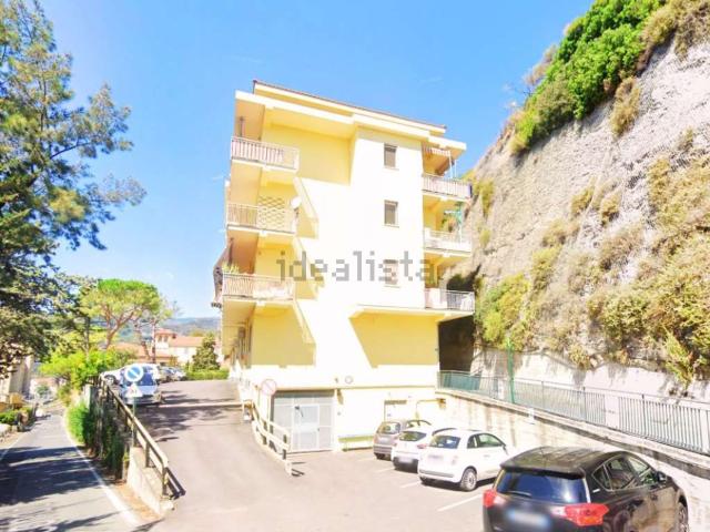 Appartamento in vendita a Ventimiglia, Liguria