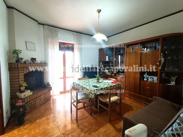 Appartamento in vendita a Marche, Macerata