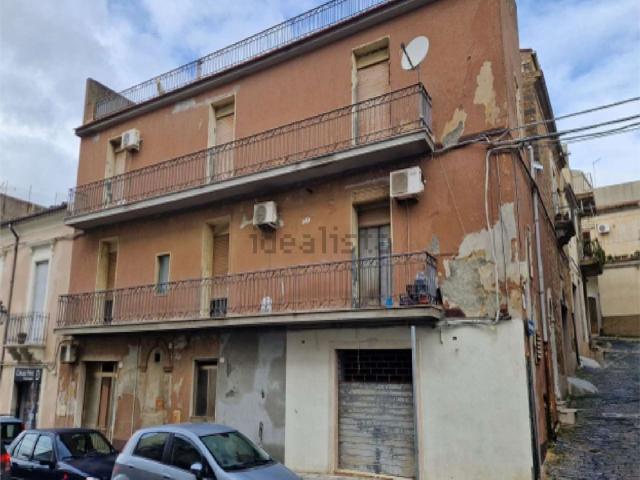 Appartamento in vendita a Licodia Eubea, Catania
