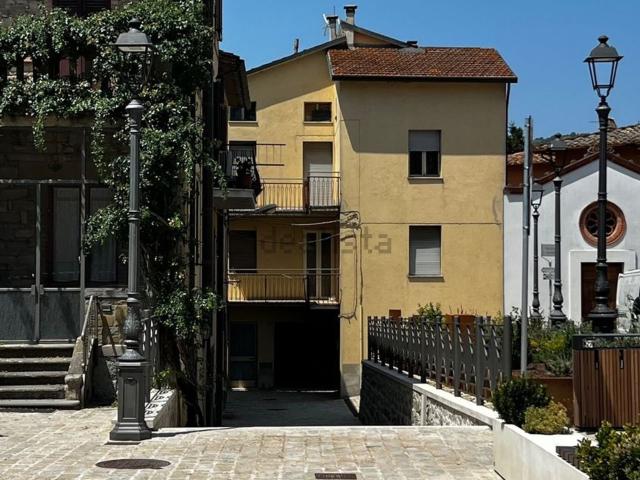 Appartamento in vendita a Valfabbrica, Umbria