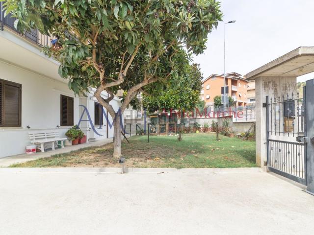 Appartamento in vendita a Ponte Ete, Marche