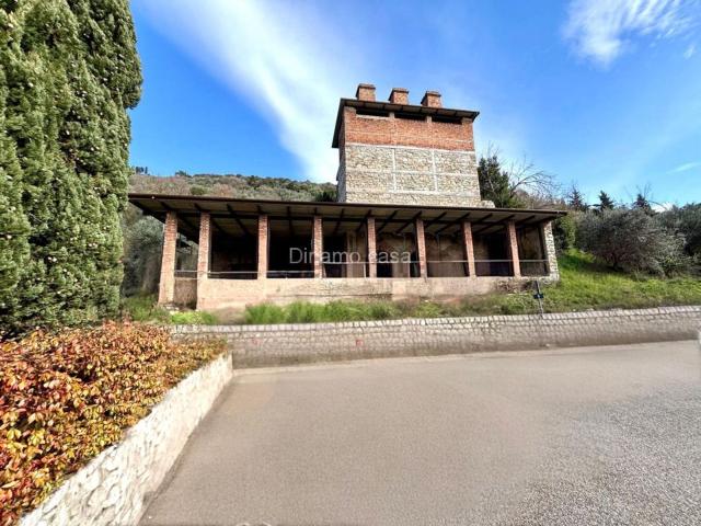Appartamento in vendita a Prato, Toscana