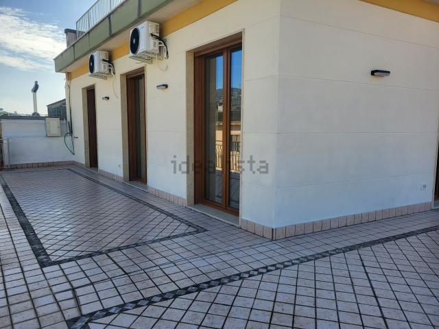 Appartamento in vendita a Salerno, Campania