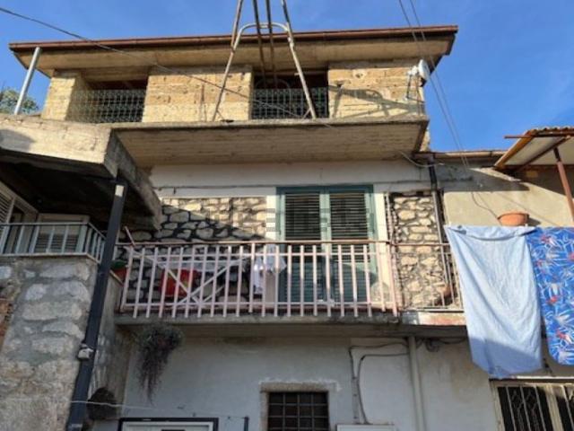 Appartamento in vendita a Vitulano, Campania