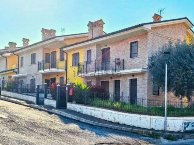 Appartamento in vendita a Marche, Macerata