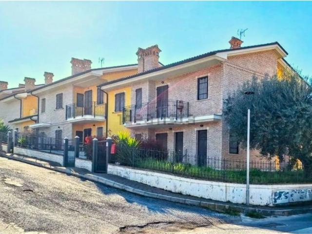 Appartamento in vendita a Marche, Macerata