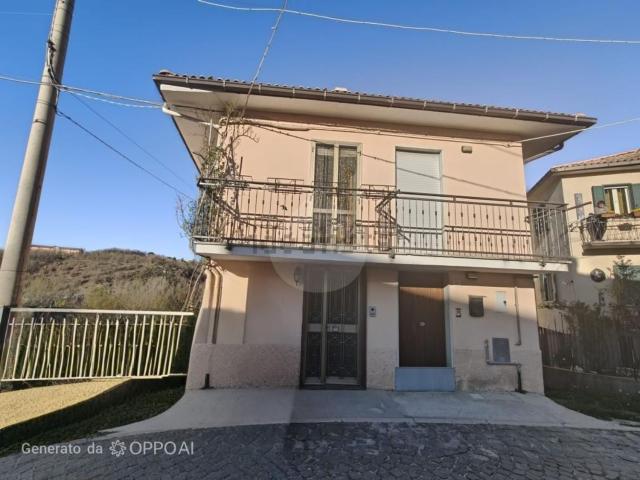 Appartamento in vendita a Tornimparte