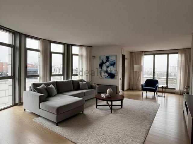 Attico in vendita a San Faustino-Madonnina-Quattroville, Modena