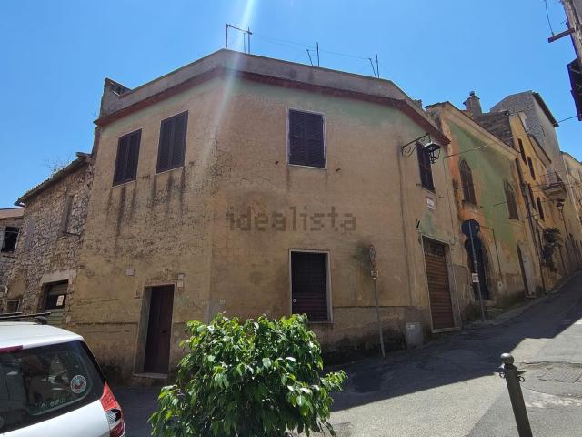 Appartamento in vendita a Priverno, Lazio