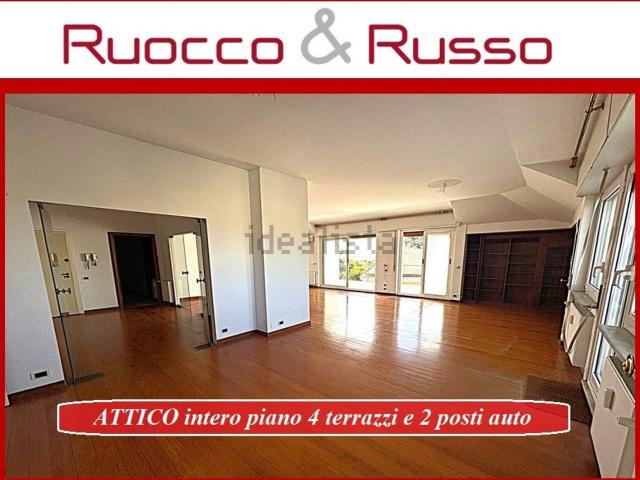 Attico in vendita a Medio Levante, Serra Riccò