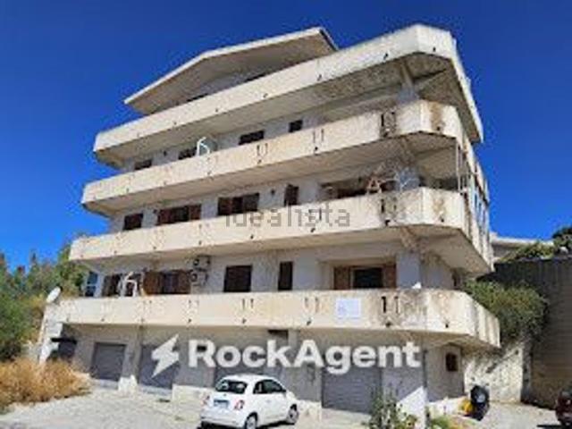Appartamento in vendita a Calabria, Reggio Calabria