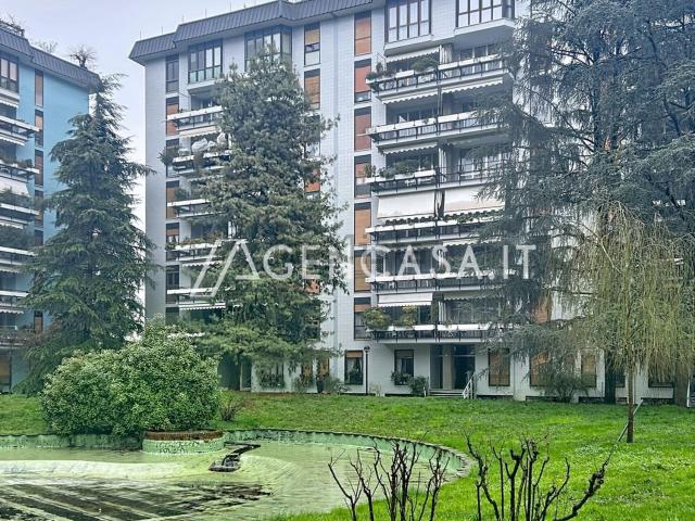Appartamento in vendita a Moncucco, Brugherio