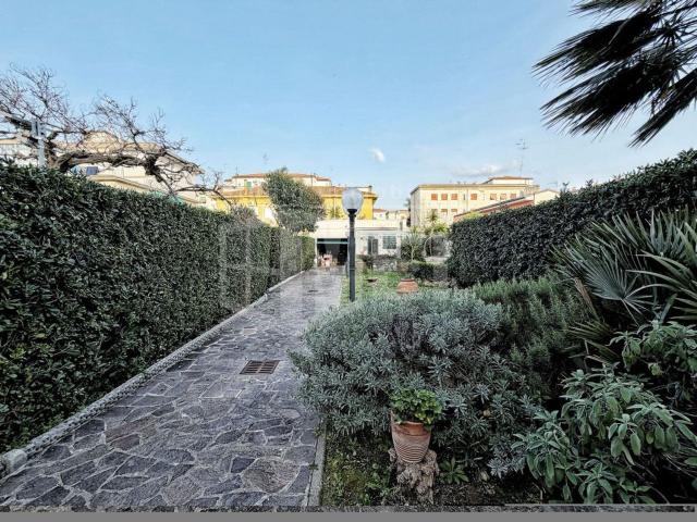 Appartamento in vendita a Stazione, Livorno