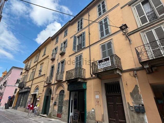 Appartamento in vendita a Piemonte, Vercelli