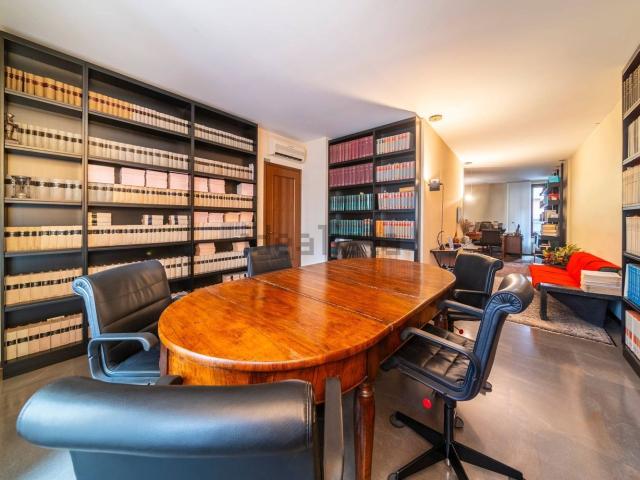 Appartamento in vendita a Borgo Grazzano, Reana Del Roiale