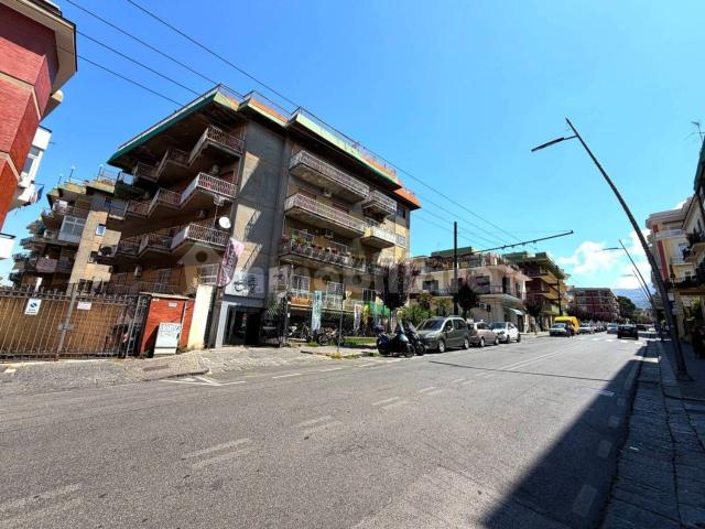 Appartamento in vendita a Portici, Campania