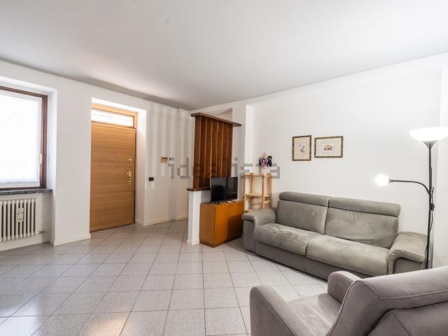 Appartamento in vendita a Colnago, Cornate d'Adda