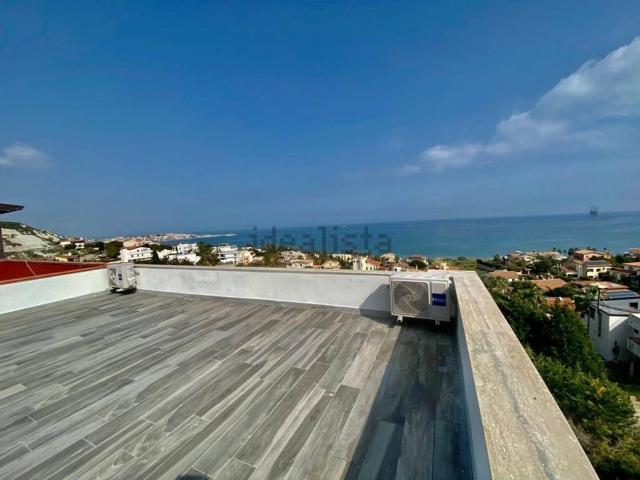 Appartamento in vendita a Calabria, Crotone