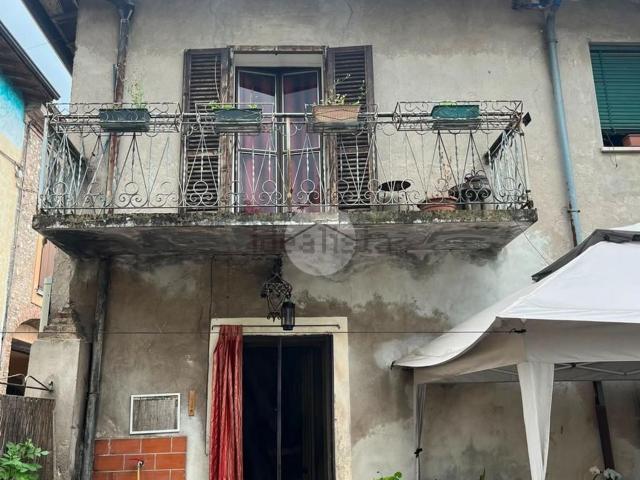 Appartamento in vendita a Lonato, Lombardia