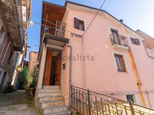 Appartamento in vendita a Roccadaspide, Campania