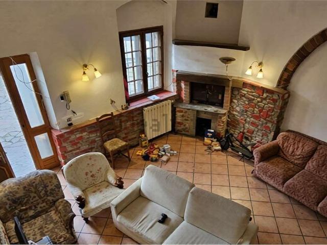 Appartamento in vendita a Uggia, Montevettolini