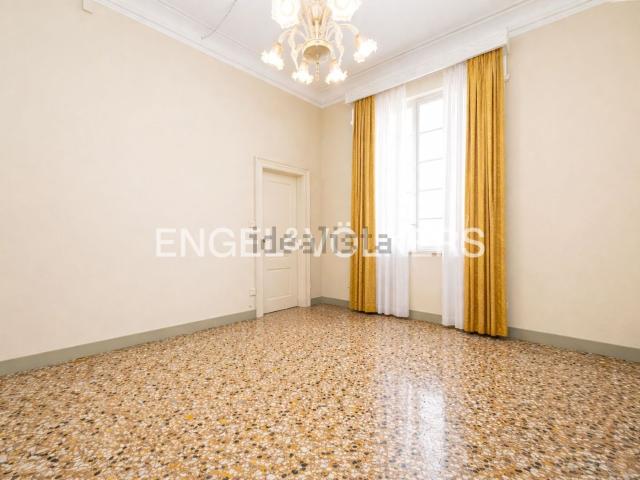 Appartamento in vendita a Porto-Saragozza, Bologna