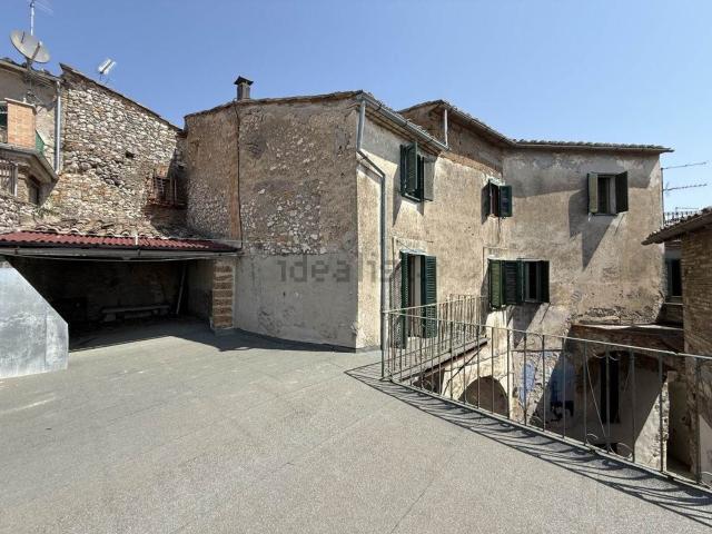 Appartamento in vendita a Calvi Dell'umbria, Umbria