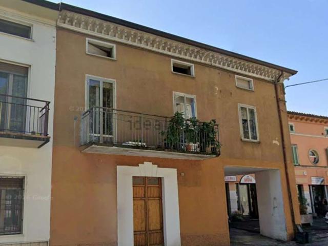 Appartamento in vendita a Località Ca' Franchini, Villafranca Di Verona