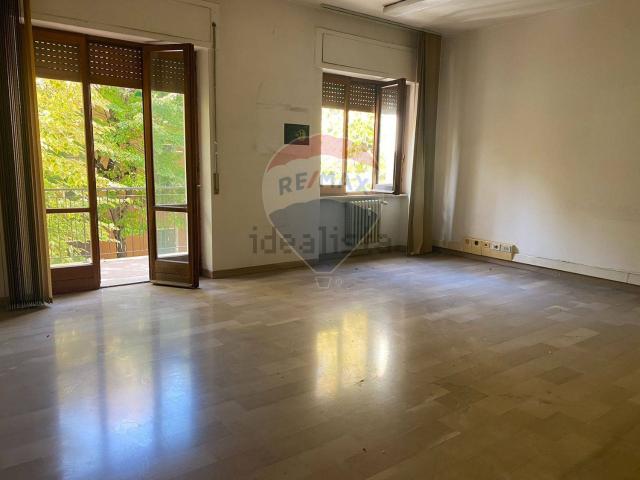 Appartamento in vendita a Santa Barbara, Chieti