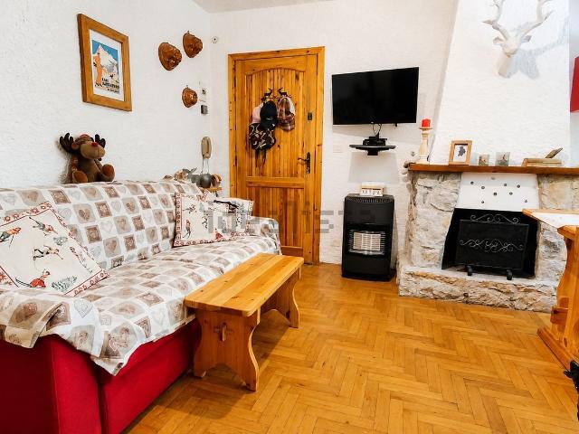 Attico in vendita a Borgo Stalle Lunghe, Piemonte