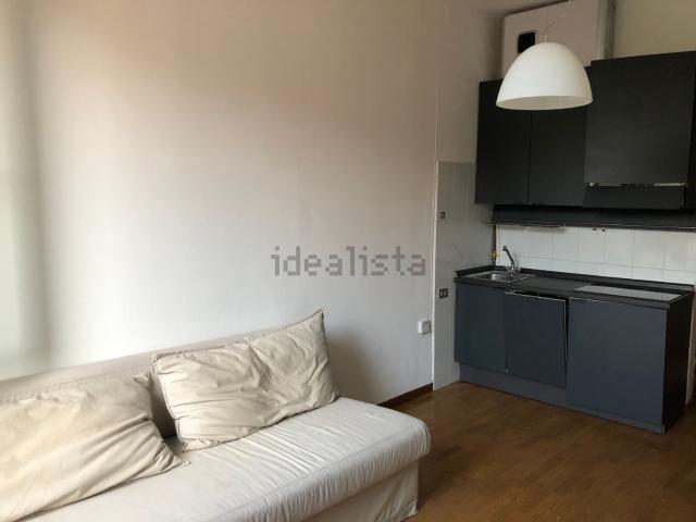 Appartamento in vendita a Municipio 8 di Milano, Milano
