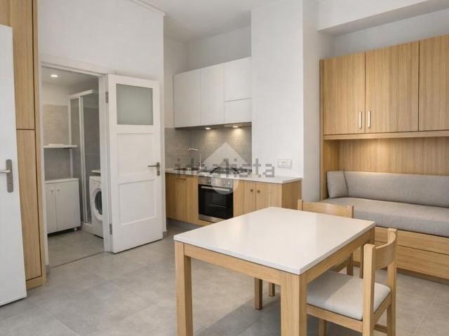 Appartamento in vendita a Municipio 8 di Milano, Milano